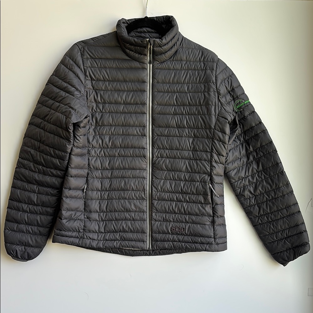 Women’s Medium, Stio micropuffy jacket in dark gray